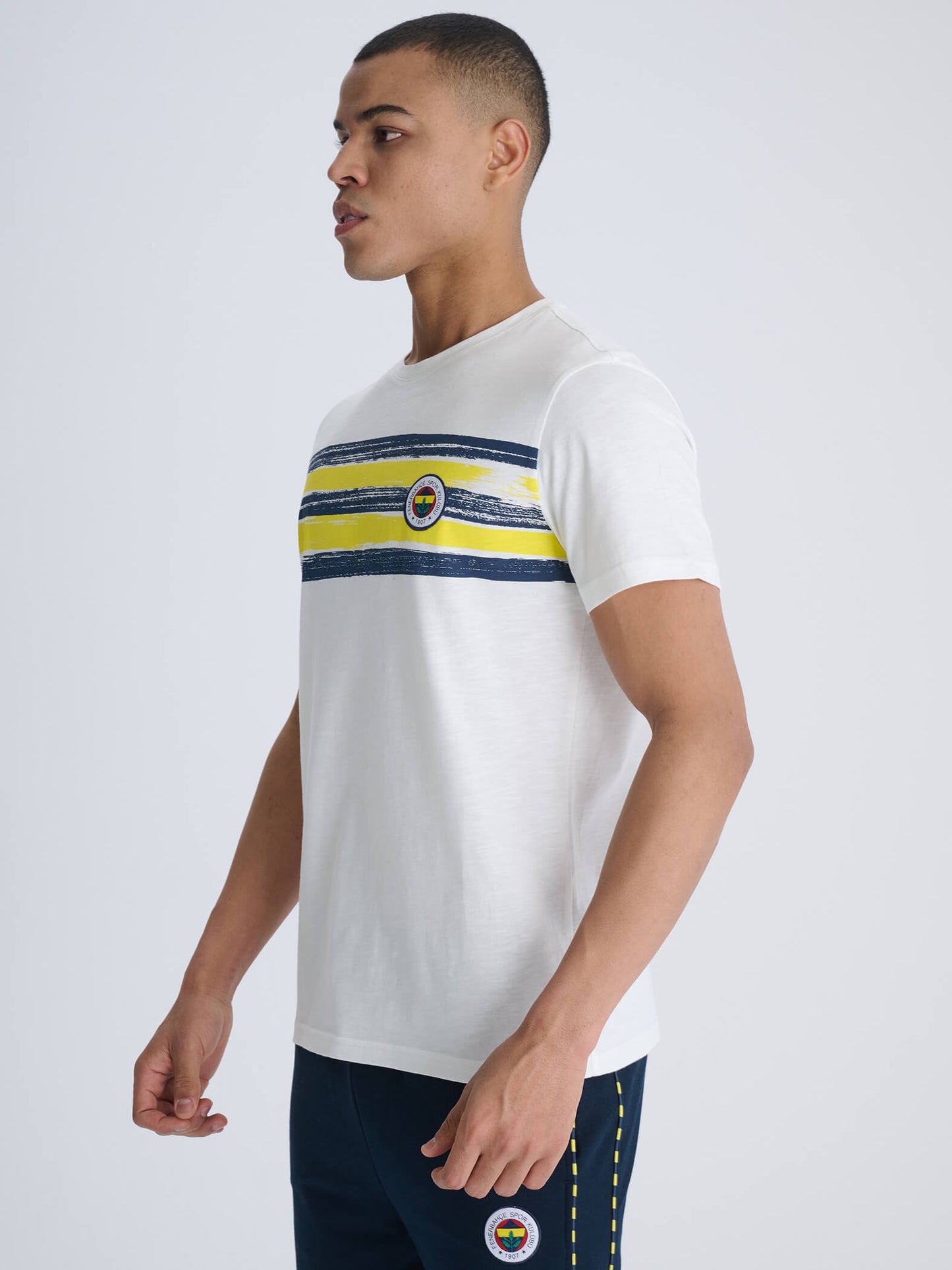 Fenerbahçe Beyaz Tribün Brush Şeritli Erkek Tshirt