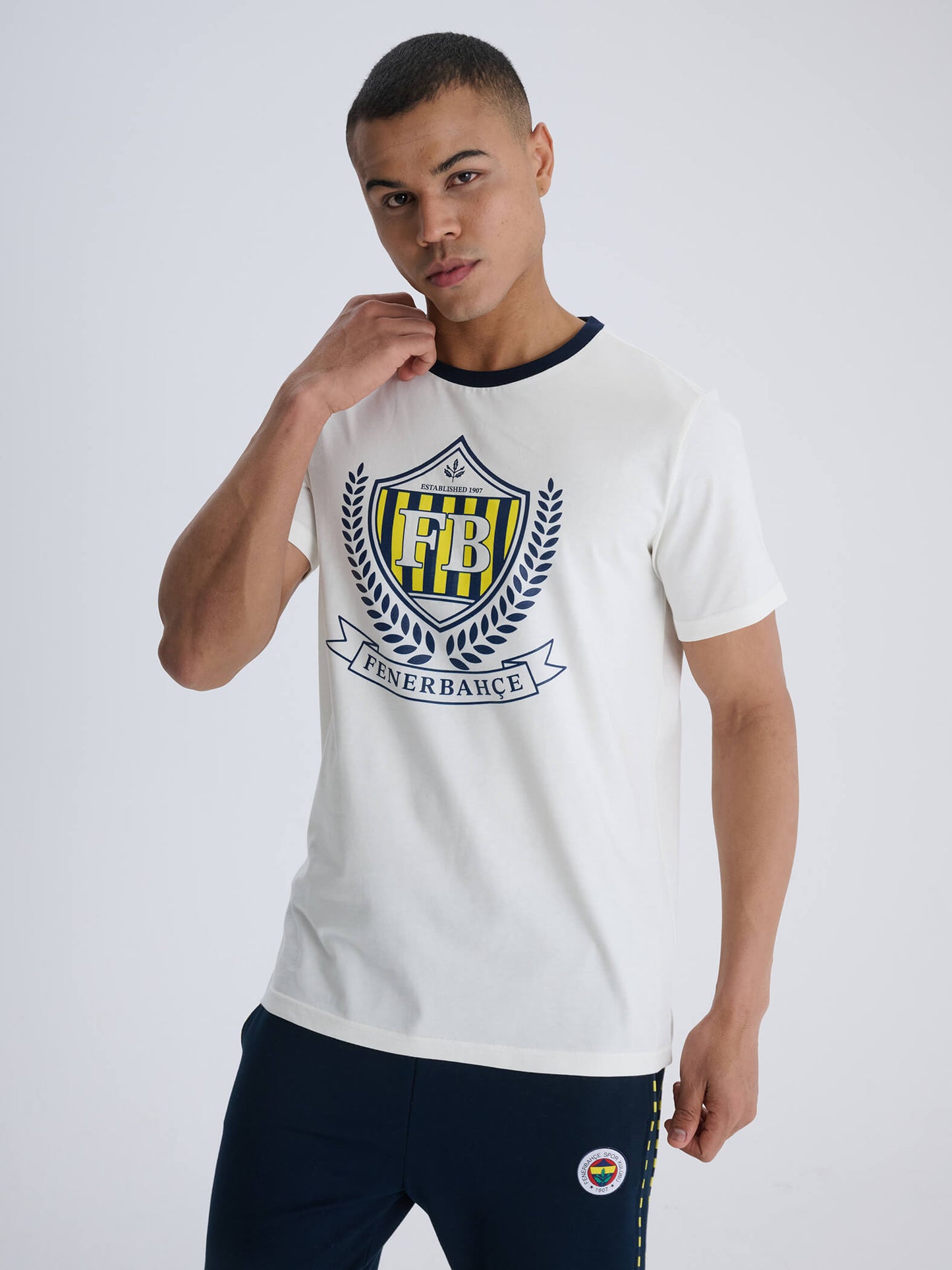 Fenerbahçe Ekru Kolej Çelenk Erkek Tshirt