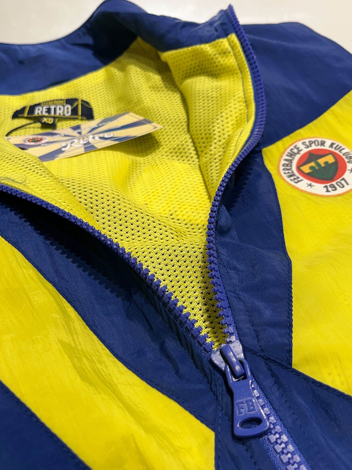 Retro Saks Mavi Efsane Mont 23