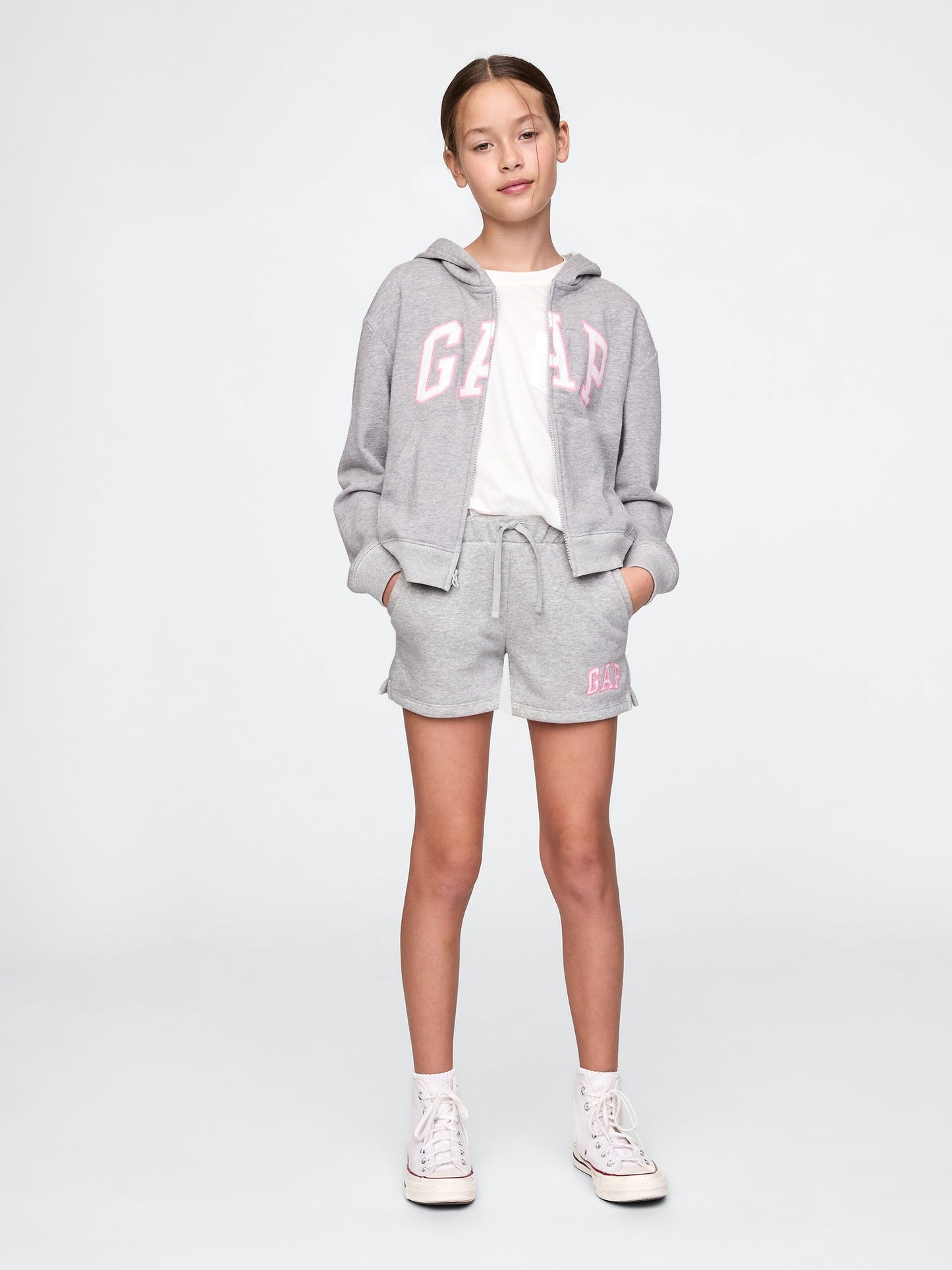 Gri Gap Logo Havlu Kumaş Pull-On Şort