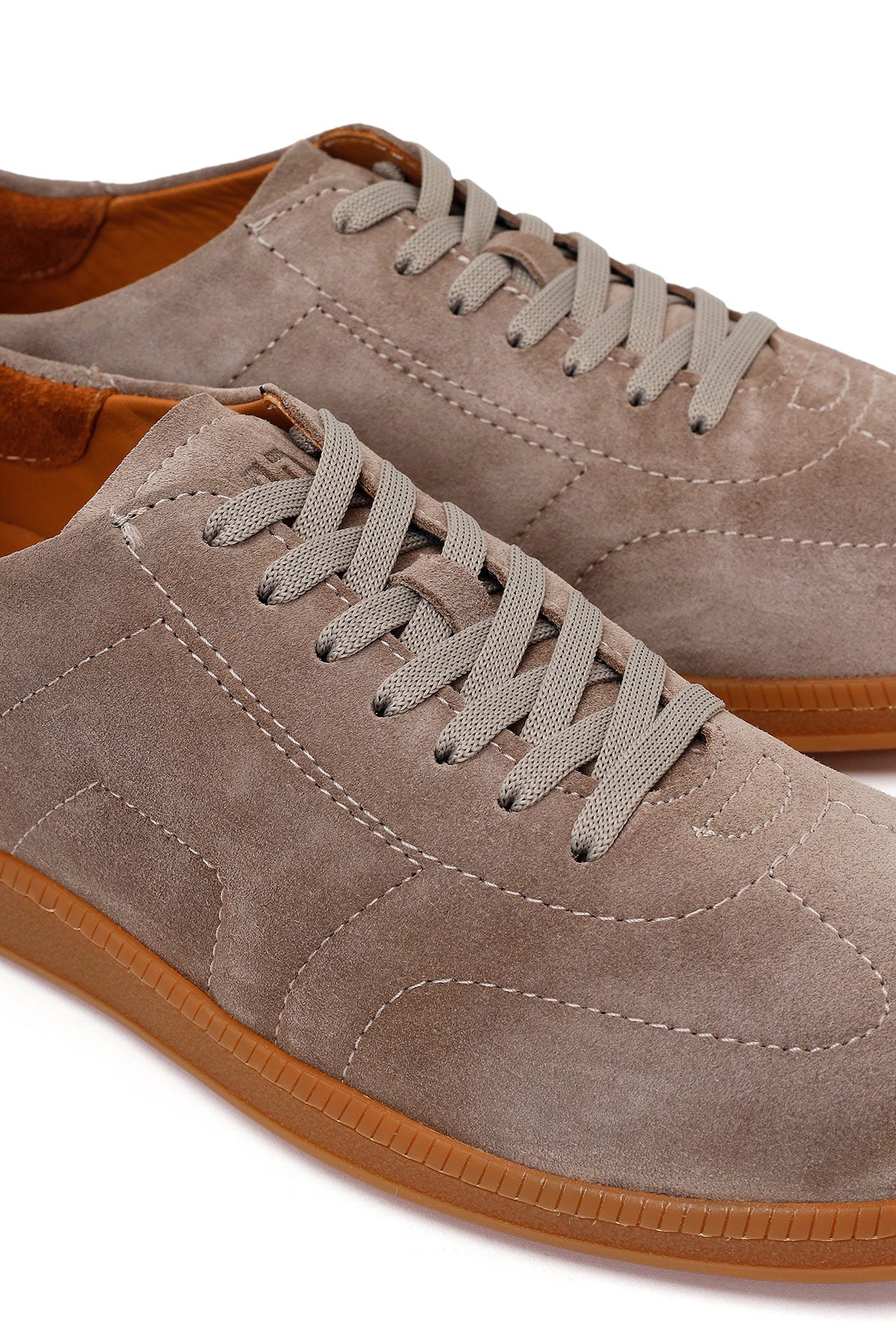 Erkek Vizon Bağcıklı Süet Deri Sneaker