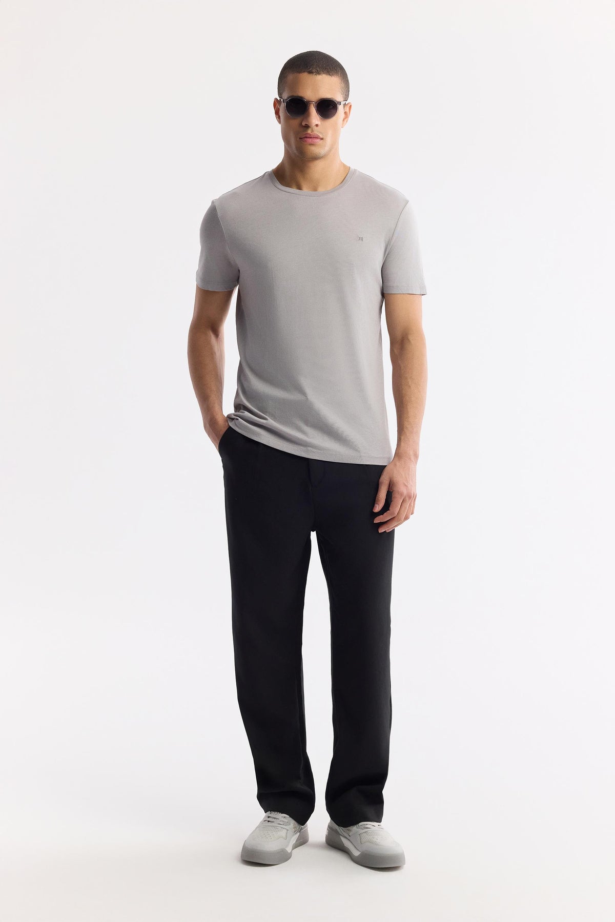 Gri Bisiklet Yaka Soft Touch Basic T-shirt
