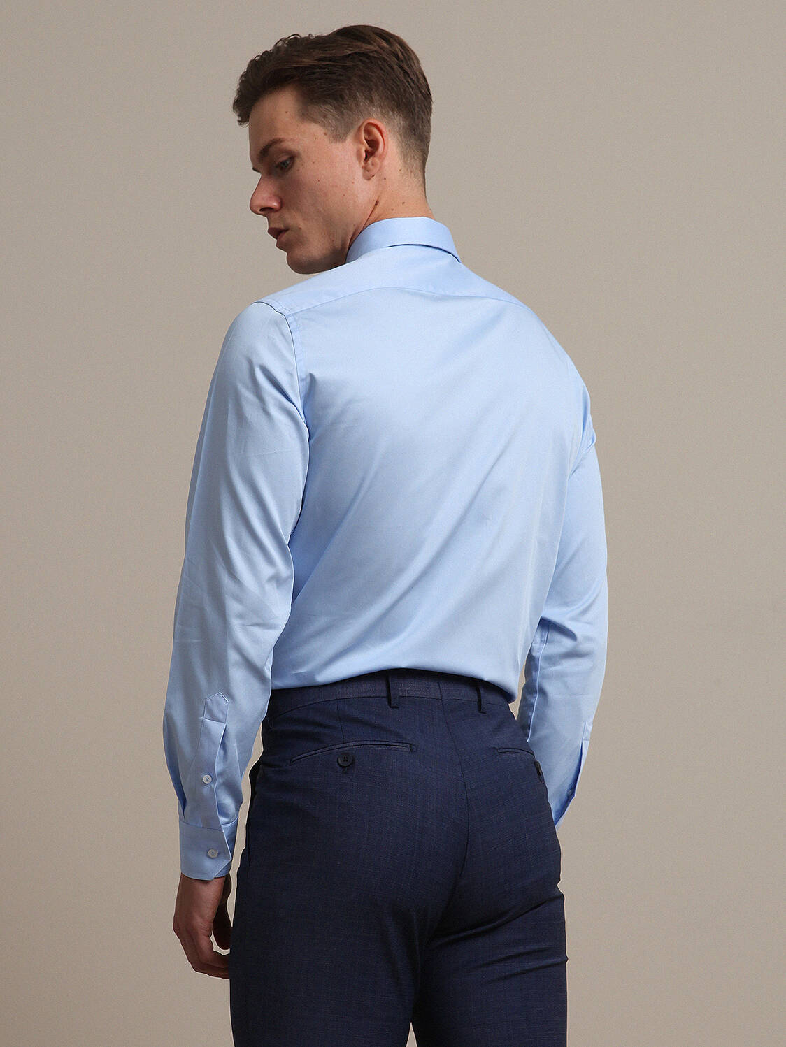 Mavi Düz Slim Fit Uzun Dokuma Klasik %100 Pamuk Gömlek