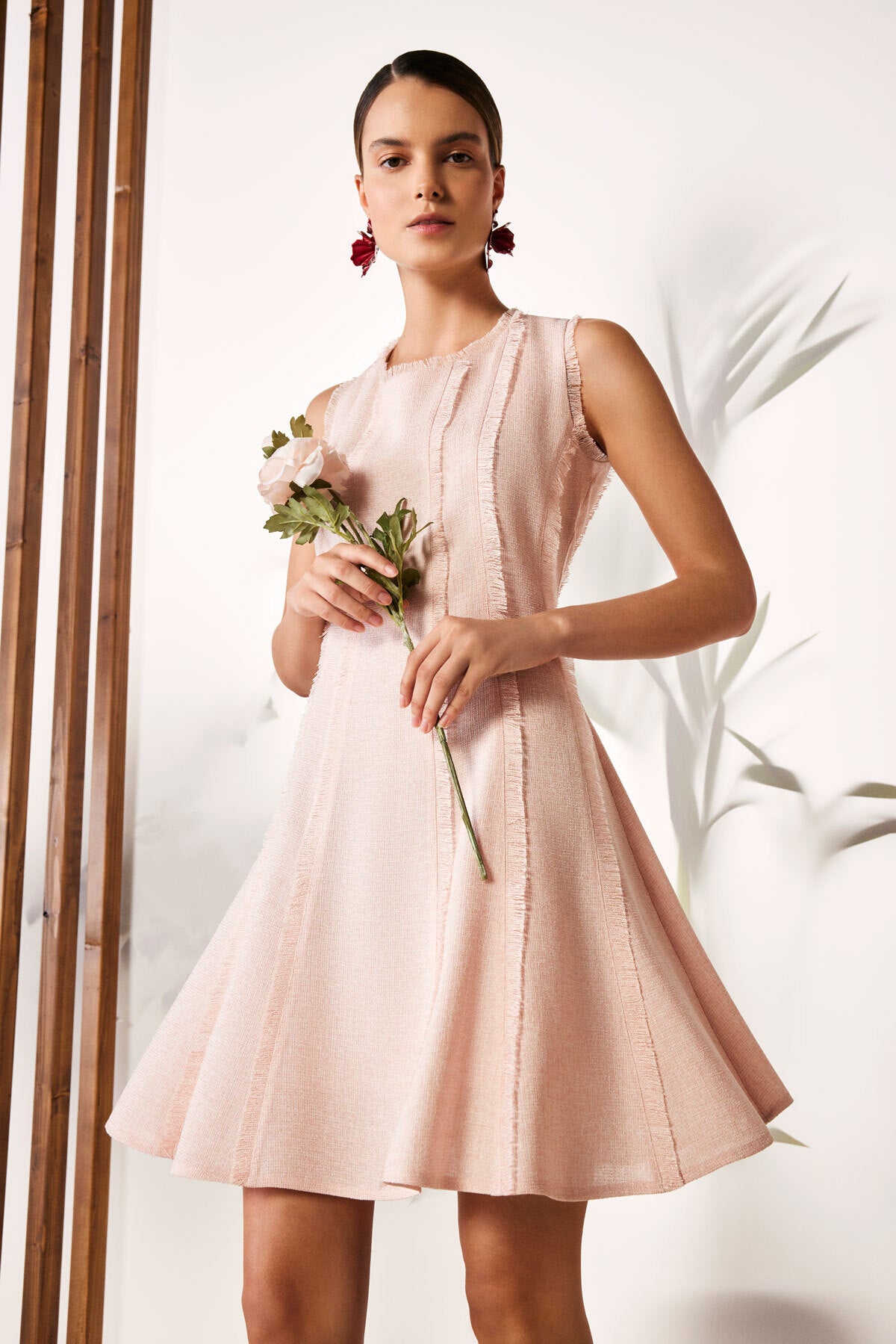 Roisi Pembe Elbise