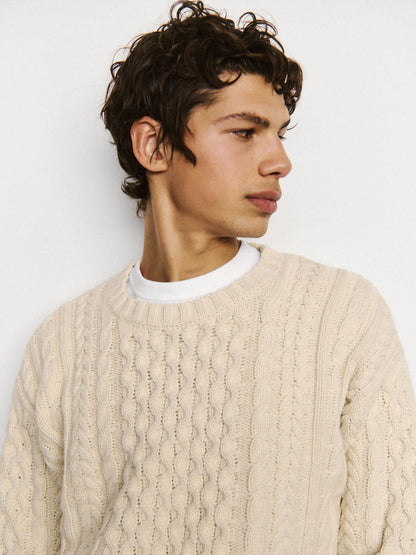 Bej Relaxed Cable-knit Kazak