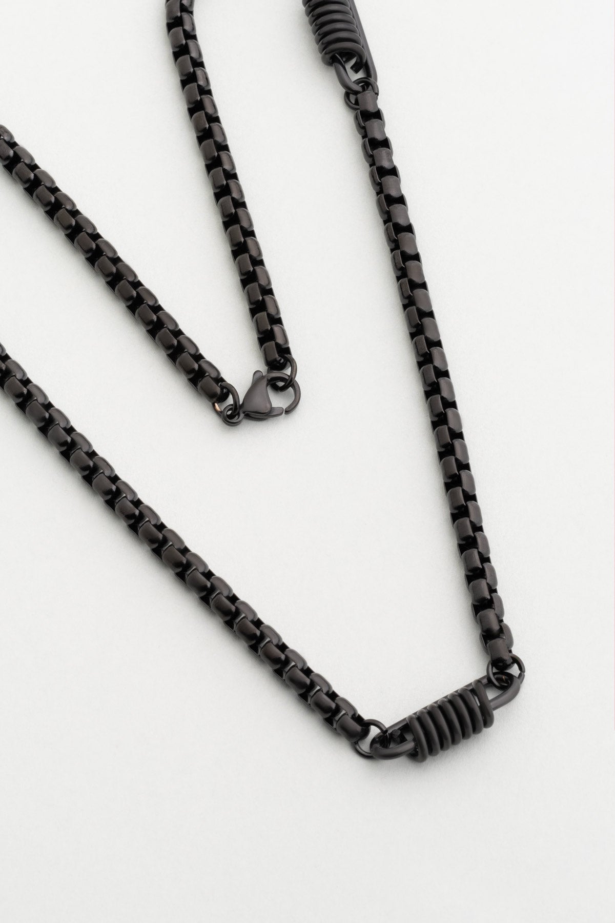 Modern Dizayn Zincir Çelik Erkek Kolye 02433700251