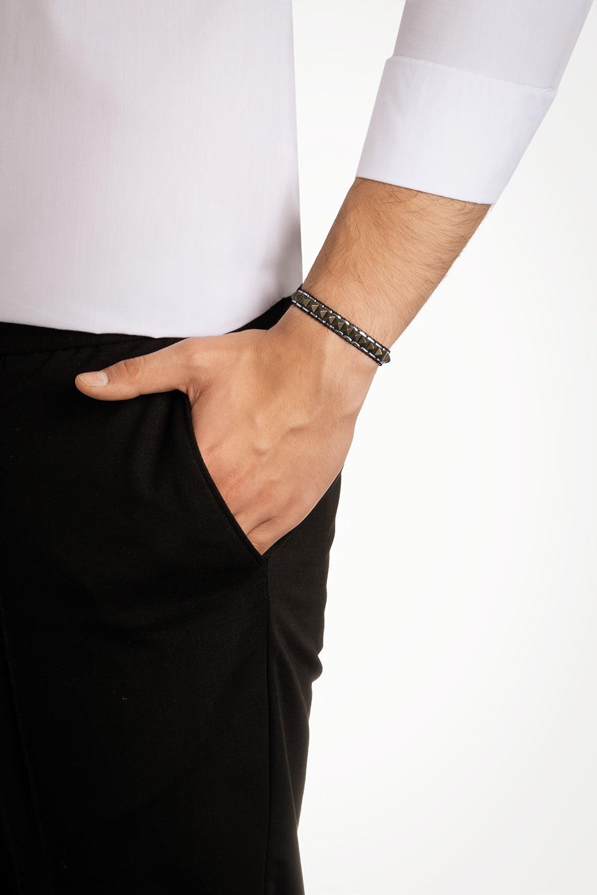 Hematit Taşlı Erkek 21 Cm Çelik Bileklik 02438371199