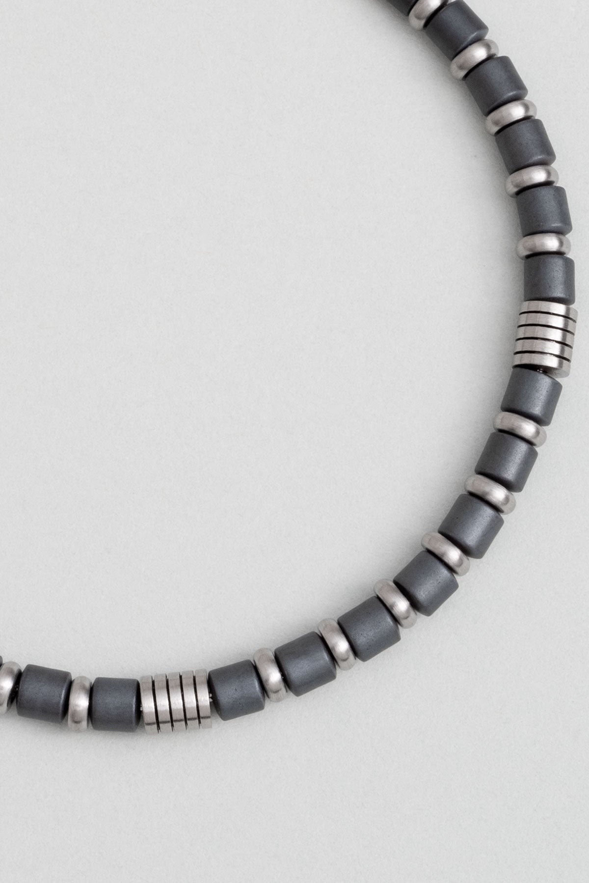 Hematit Taşlı 21 Cm Çelik Erkek Bileklik 02439739099