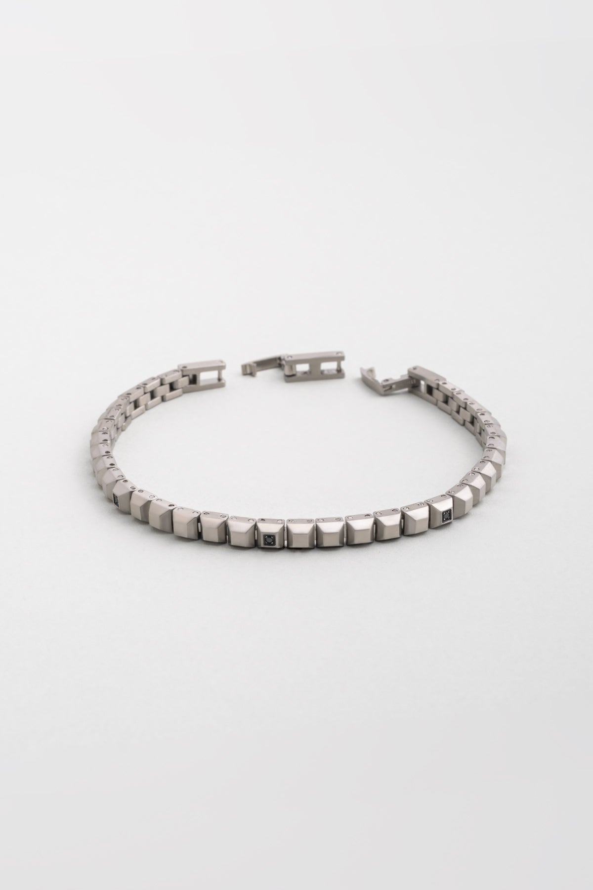 Metalik Gölge 21 Cm Çelik Erkek Bileklik 02440240299