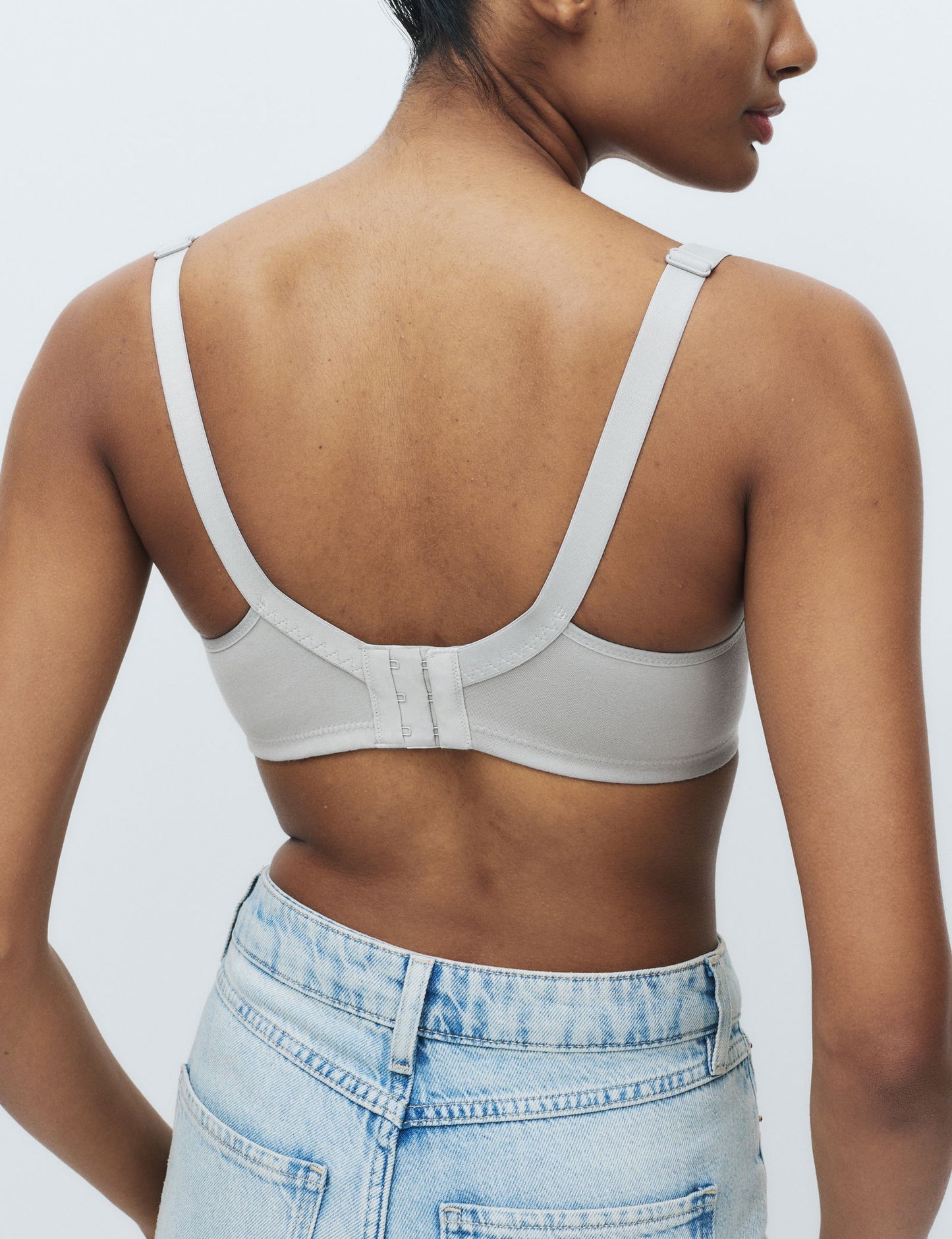 Nakış Detaylı Full Cup Sütyen
