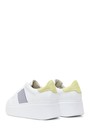 Beyaz Kadın Deri Dolgu Topuk Sneakerbeyaz Kadın Deri Dolgu Topuk Sneaker -        23sfd370418