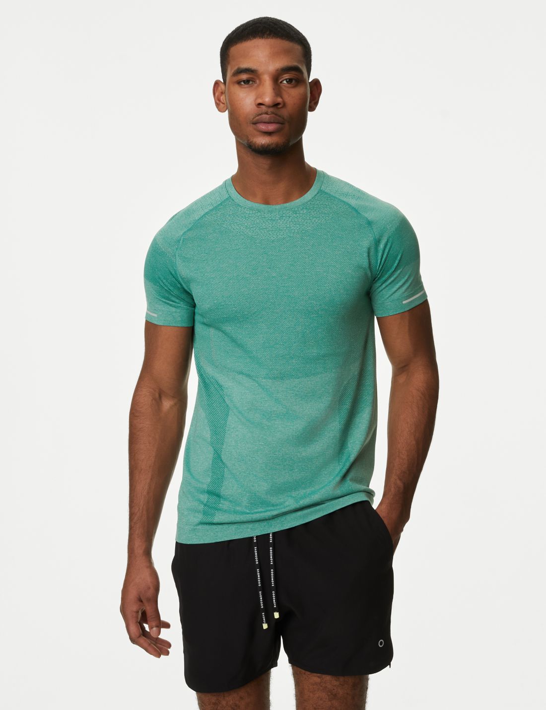 Kısa Kollu Dikişsiz T-shirt
