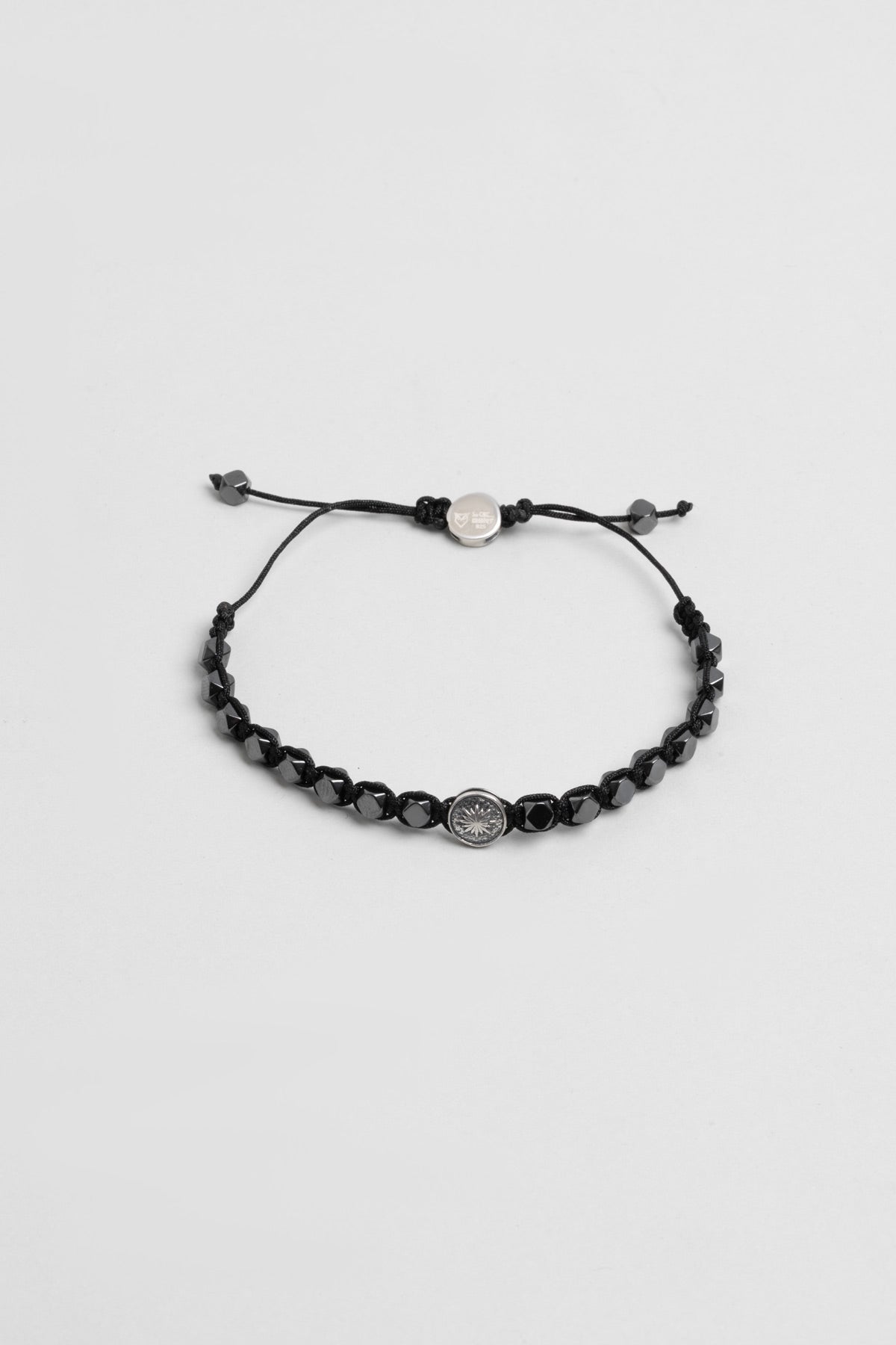 Kutup Yıldızı Figürlü Hematit Taşlı Ayarlanabilir Gümüş Erkek Bileklik 07273599999