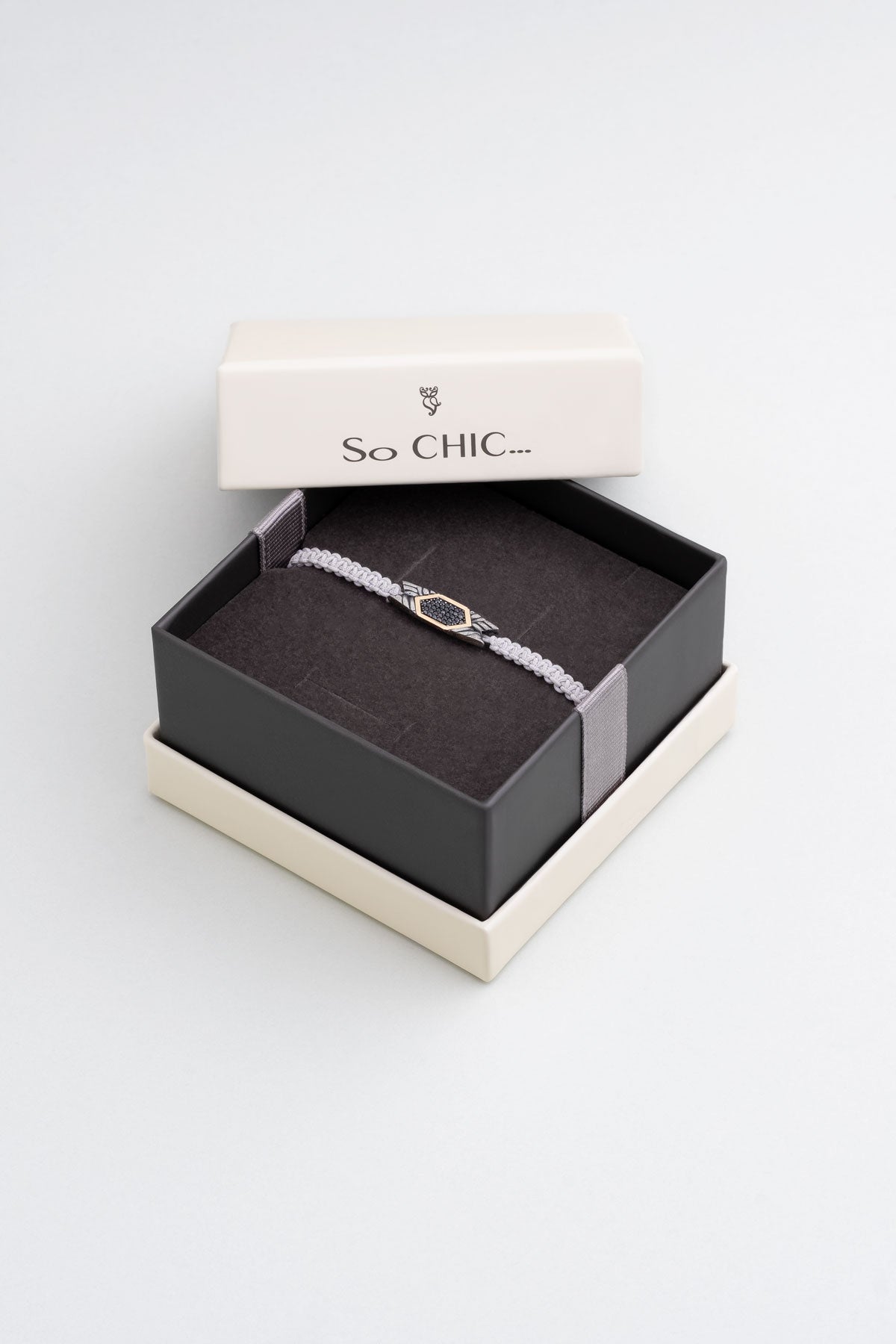 Gri Ipli 14 Ayar Altın Erkek Gümüş Ipli Bileklik 07295109099