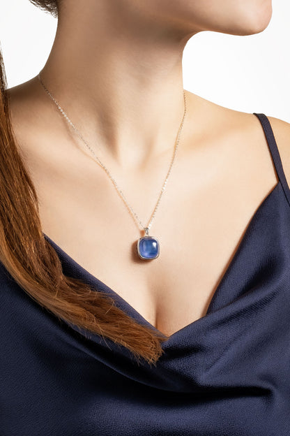 Safir Esintisi 18 Ayar Beyaz Altın Kaplama 43 Cm Gümüş Kolye 07297260599