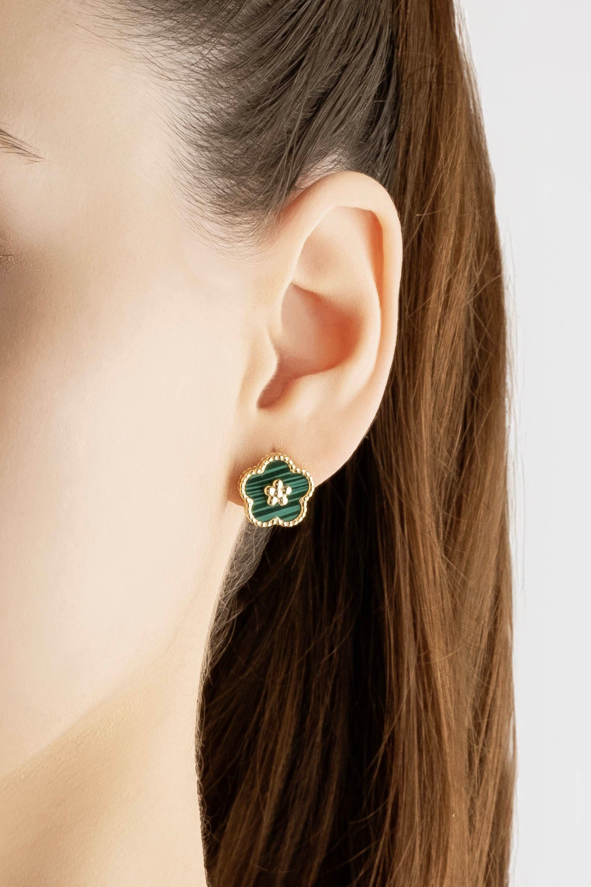 Malahit Yoncası 18 Ayar Sarı Altın Kaplama Gümüş Küpe 07299400444