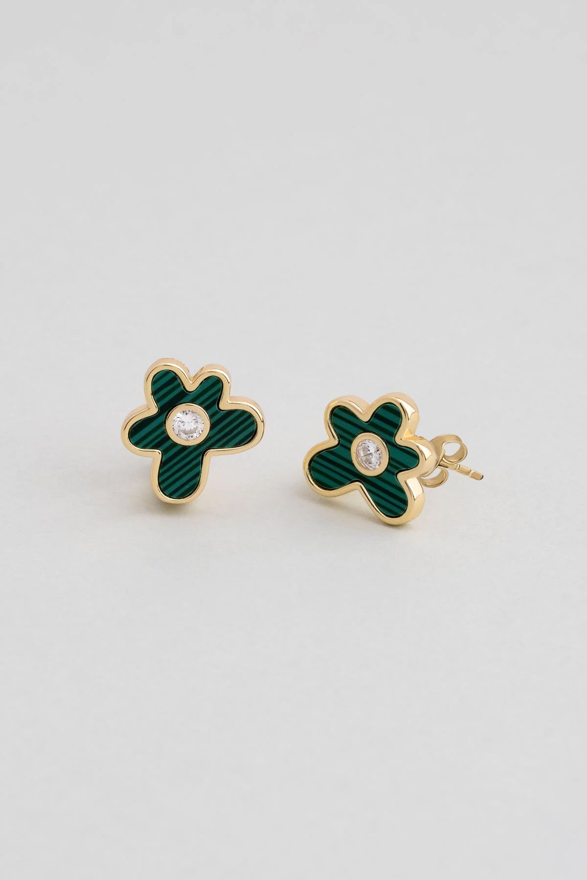 Malahit Çiçeği 18 Ayar Sarı Altın Kaplama Gümüş Küpe 07299450444