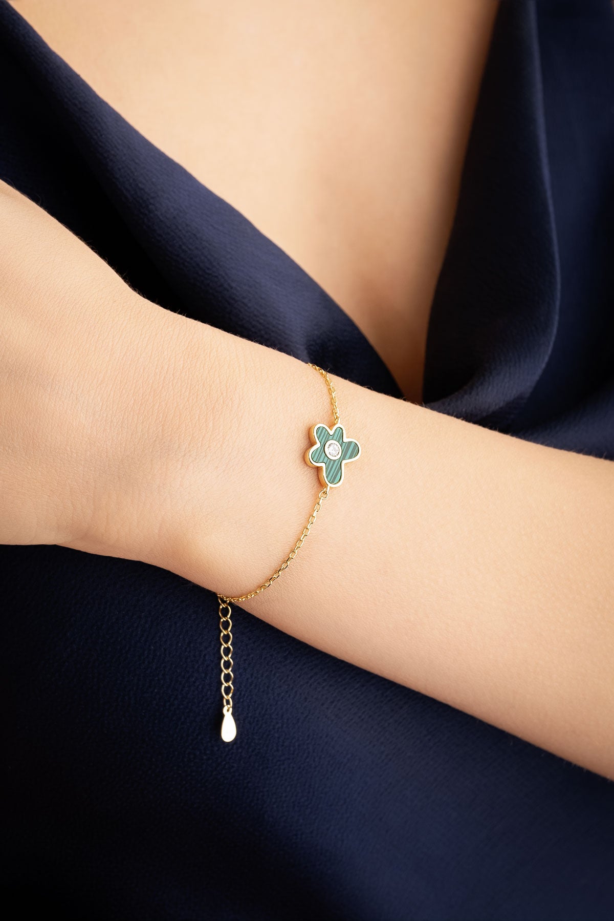 Malahit Çiçeği 18 Ayar Sarı Altın Kaplama 19 Cm Gümüş Bileklik 07299470444