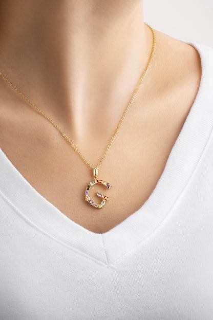 Mini G Harfi Günışığı Renkli 18 Ayar Sarı Altın Kaplama Gümüş Kolye 07300071344