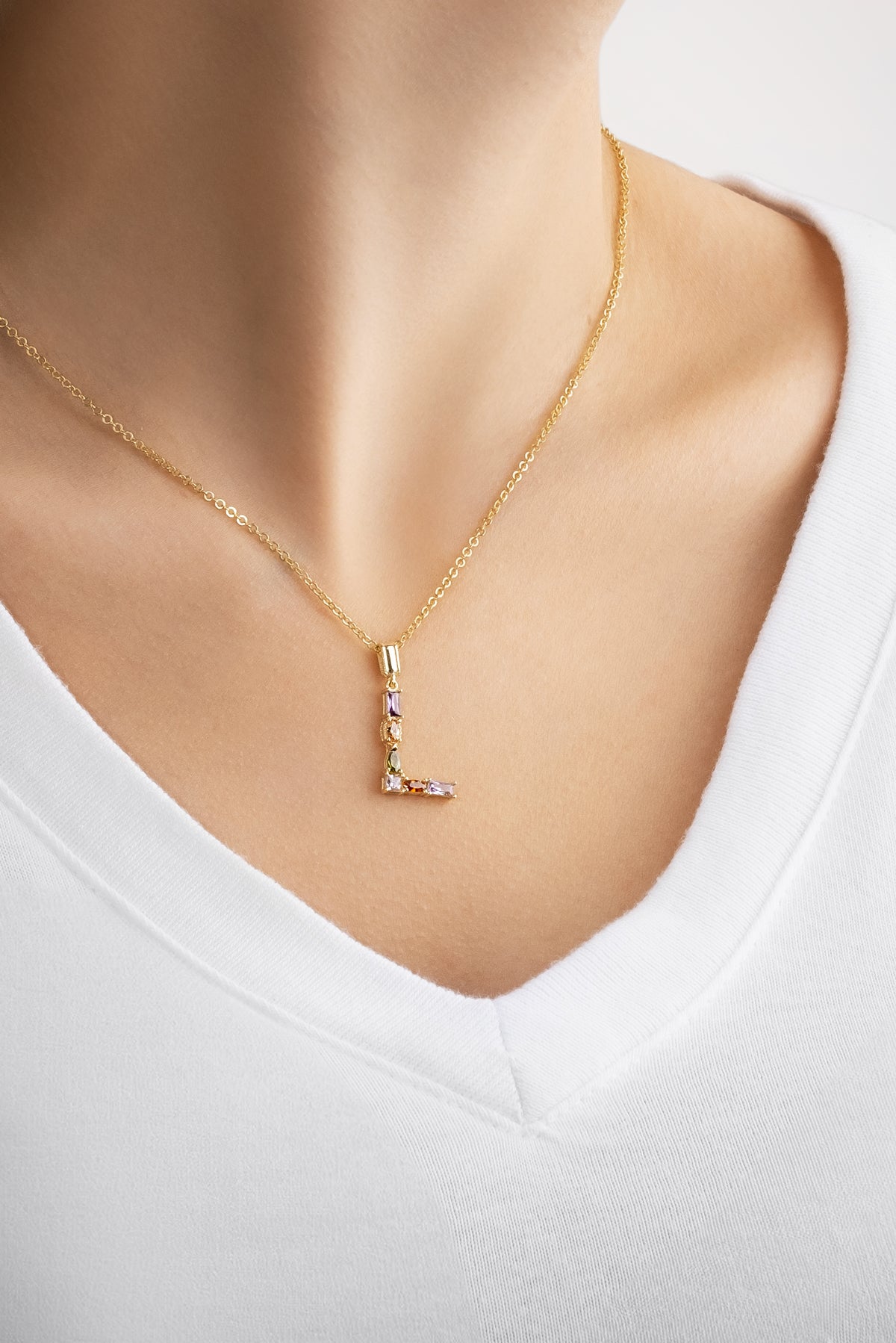 Mini L Harfi Günışığı Renkli 18 Ayar Sarı Altın Kaplama Gümüş Kolye 07300131344