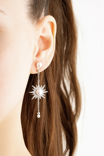 Mirasın Incisi 18 Ayar Beyaz Altın Kaplama Gümüş Güneş Küpe 07301246299