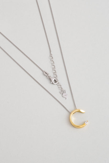 Asimetrik C Harfi 18 Ayar Beyaz Ve Sarı Altın Kaplama 45 Cm Gümüş Harfli Kolye 07302020144