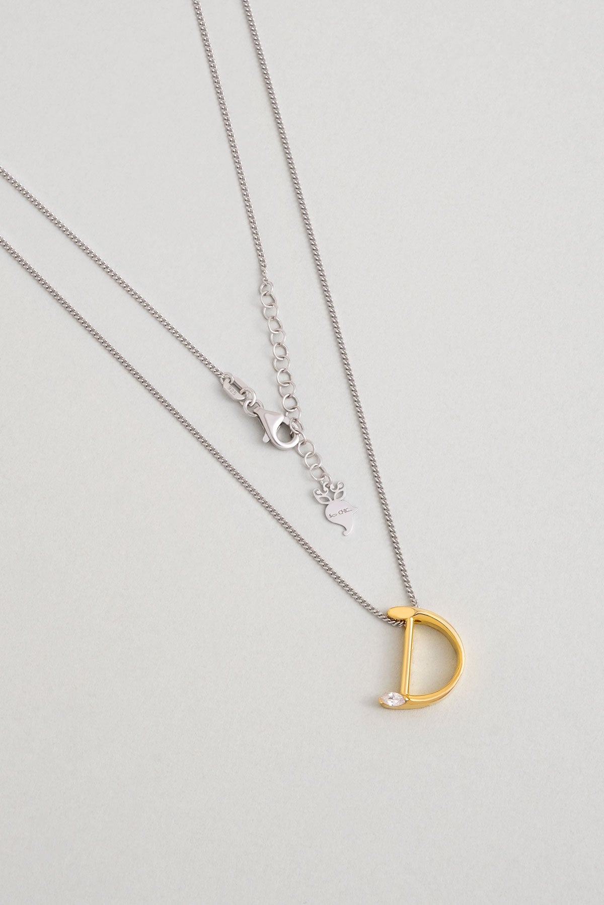 Asimetrik D Harfi 18 Ayar Beyaz Ve Sarı Altın Kaplama 45 Cm Gümüş Harfli Kolye 07302040144