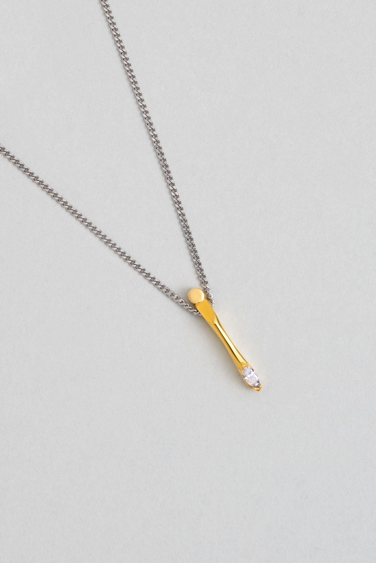 Asimetrik I Harfi 18 Ayar Beyaz Ve Sarı Altın Kaplama 45 Cm Gümüş Harfli Kolye 07302100144