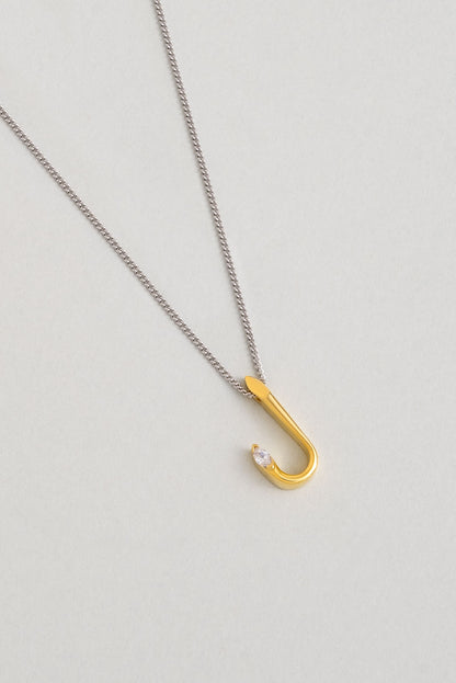 Asimetrik J Harfi 18 Ayar Beyaz Ve Sarı Altın Kaplama 45 Cm Gümüş Harfli Kolye 07302110144