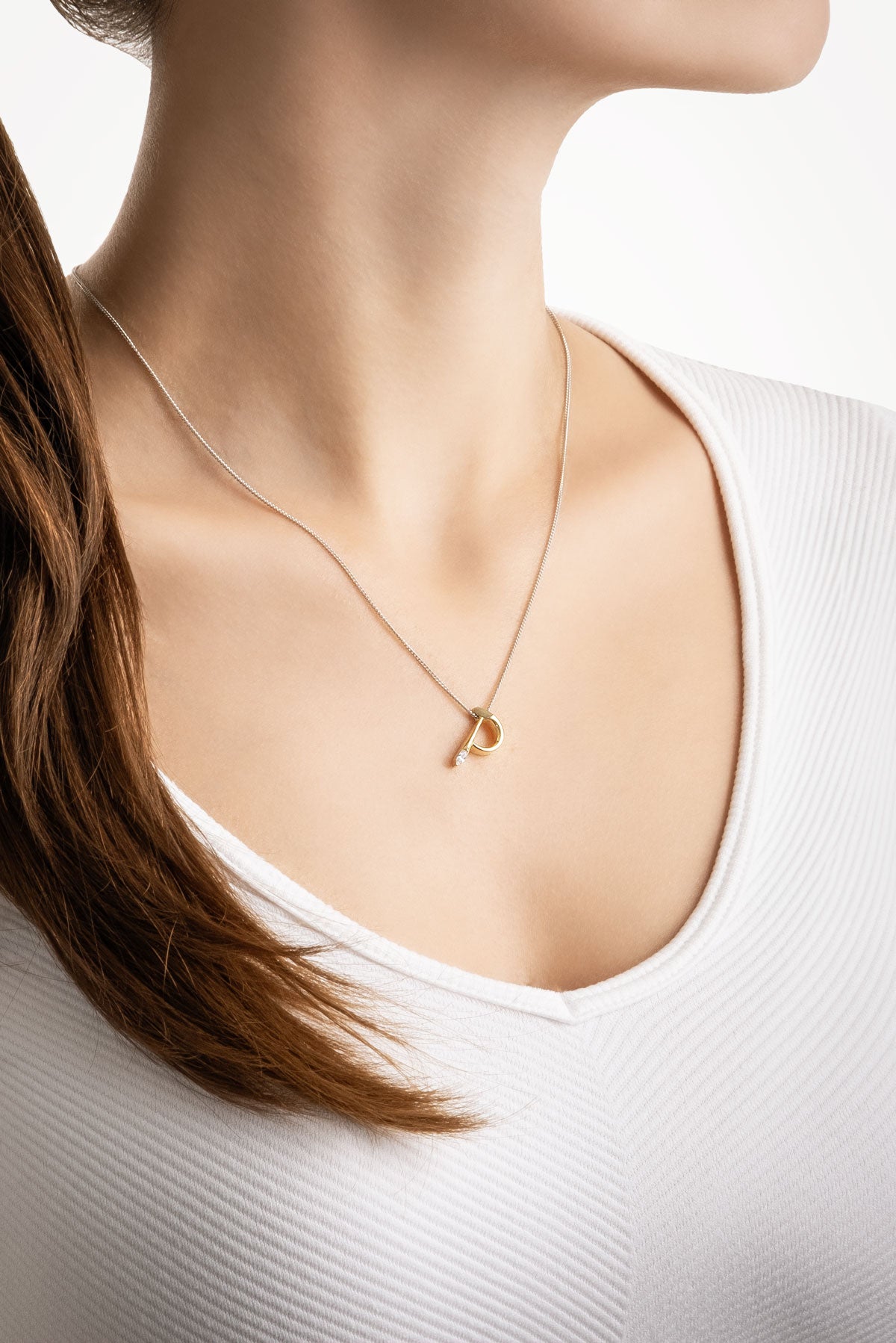 Asimetrik P Harfi 18 Ayar Beyaz Ve Sarı Altın Kaplama 45 Cm Gümüş Harfli Kolye 07302180144