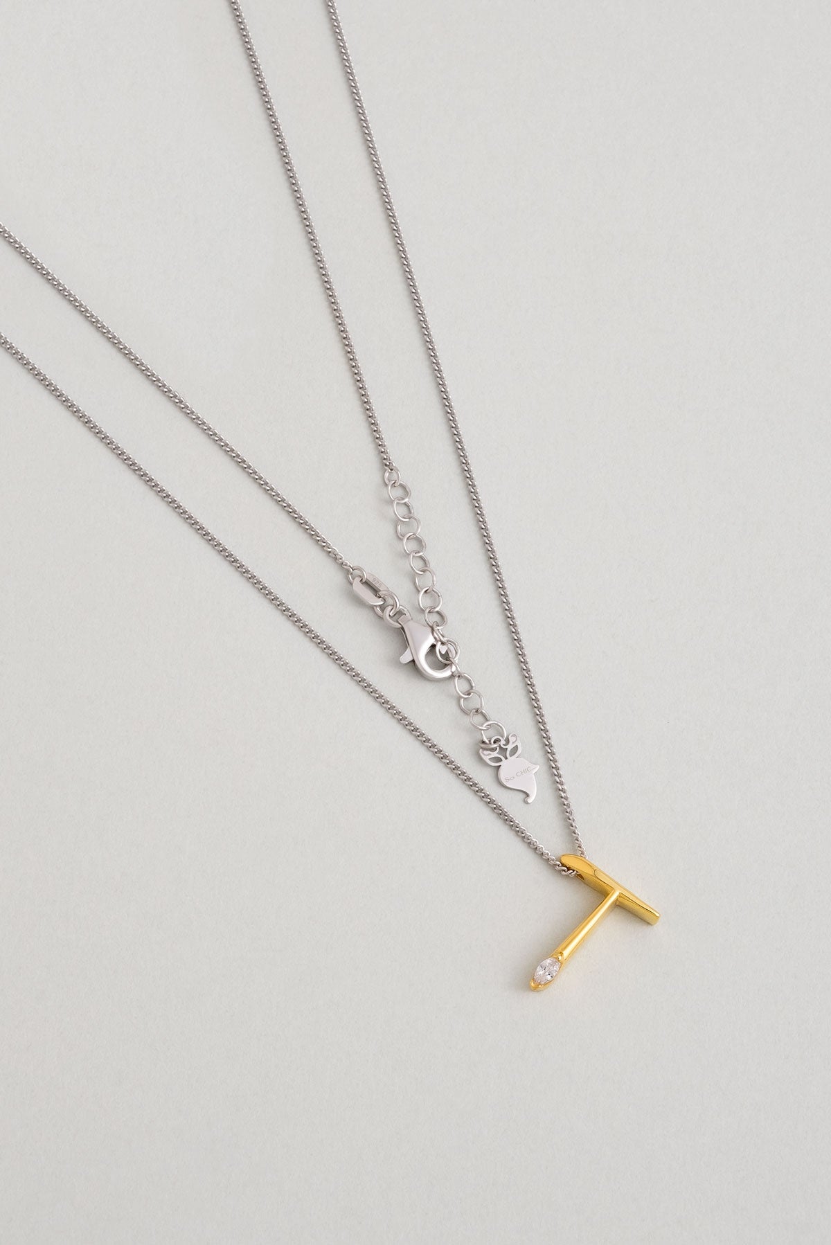 Asimetrik T Harfi 18 Ayar Beyaz Ve Sarı Altın Kaplama 45 Cm Gümüş Harfli Kolye 07302220144