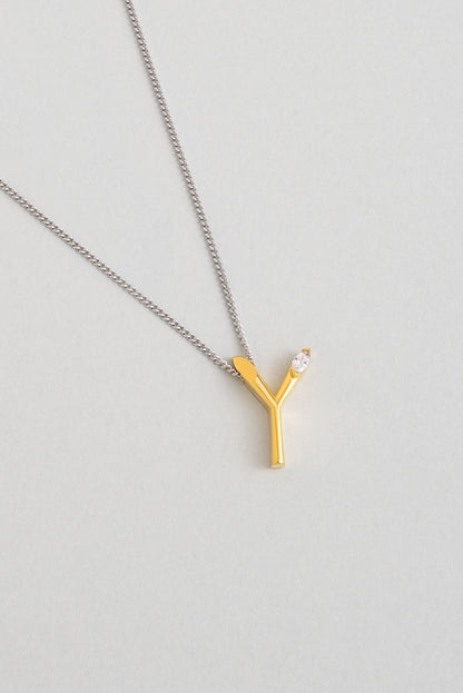 Asimetrik Y Harfi 18 Ayar Beyaz Ve Sarı Altın Kaplama 45 Cm Gümüş Harfli Kolye 07302260144