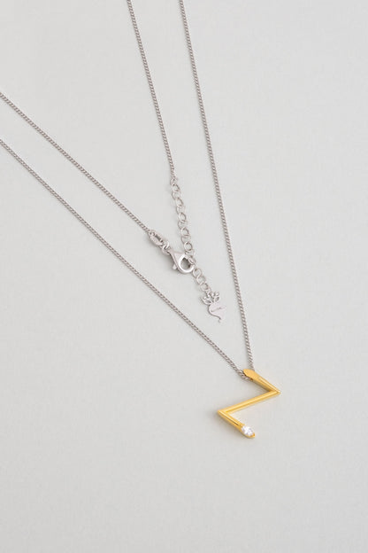 Asimetrik Z Harfi 18 Ayar Beyaz Ve Sarı Altın Kaplama 45 Cm Gümüş Harfli Kolye 07302270144