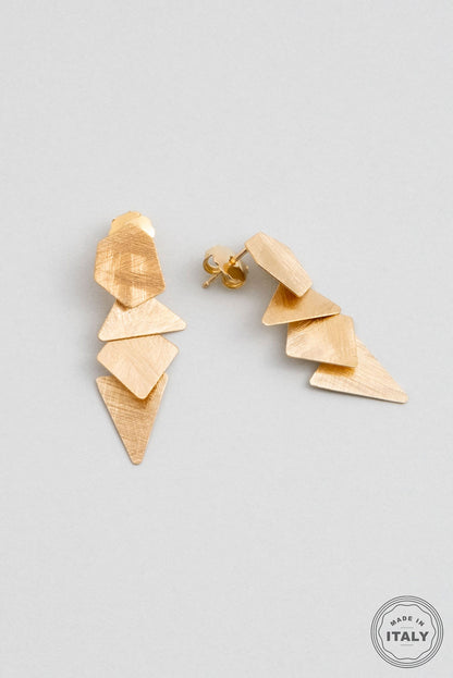 Petra'nın Gizemi 18 Ayar Sarı Altın Kaplama Gümüş Tasarım Küpe 07303134499