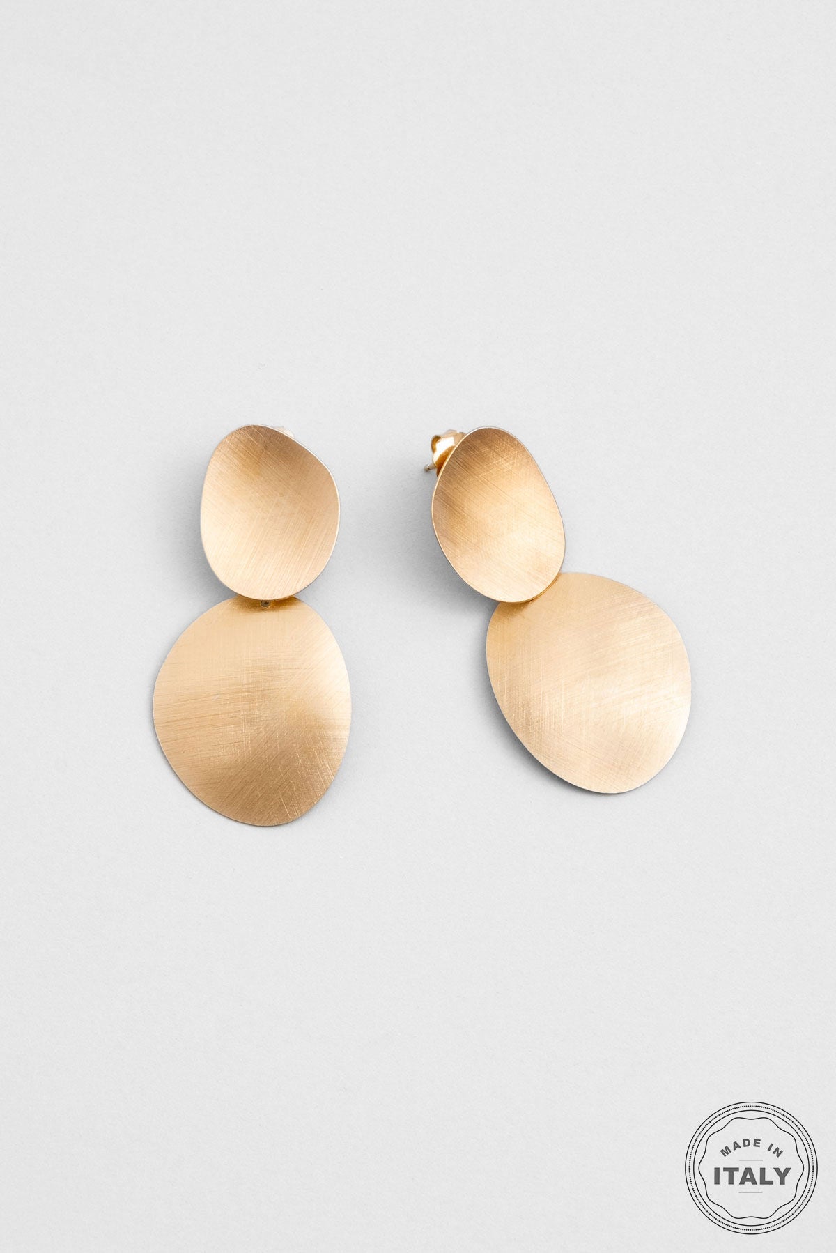 Çölün Işıltısı 18 Ayar Sarı Altın Kaplama Gümüş Tasarım Küpe 07303184499