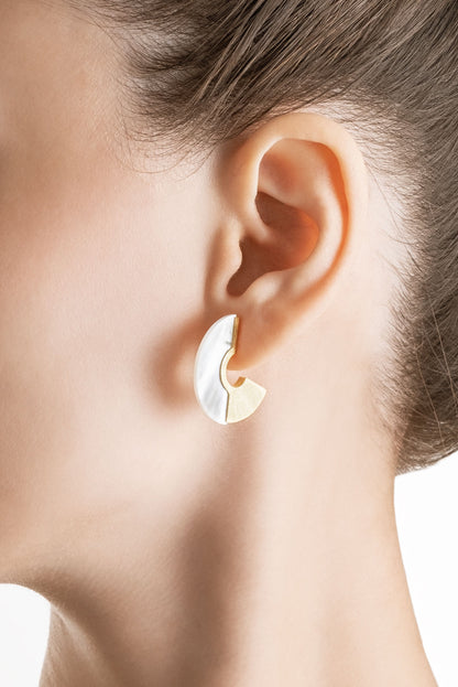 Petra Rüzgarı 18 Ayar Sarı Altın Kaplama Gümüş Küpe 07303294644