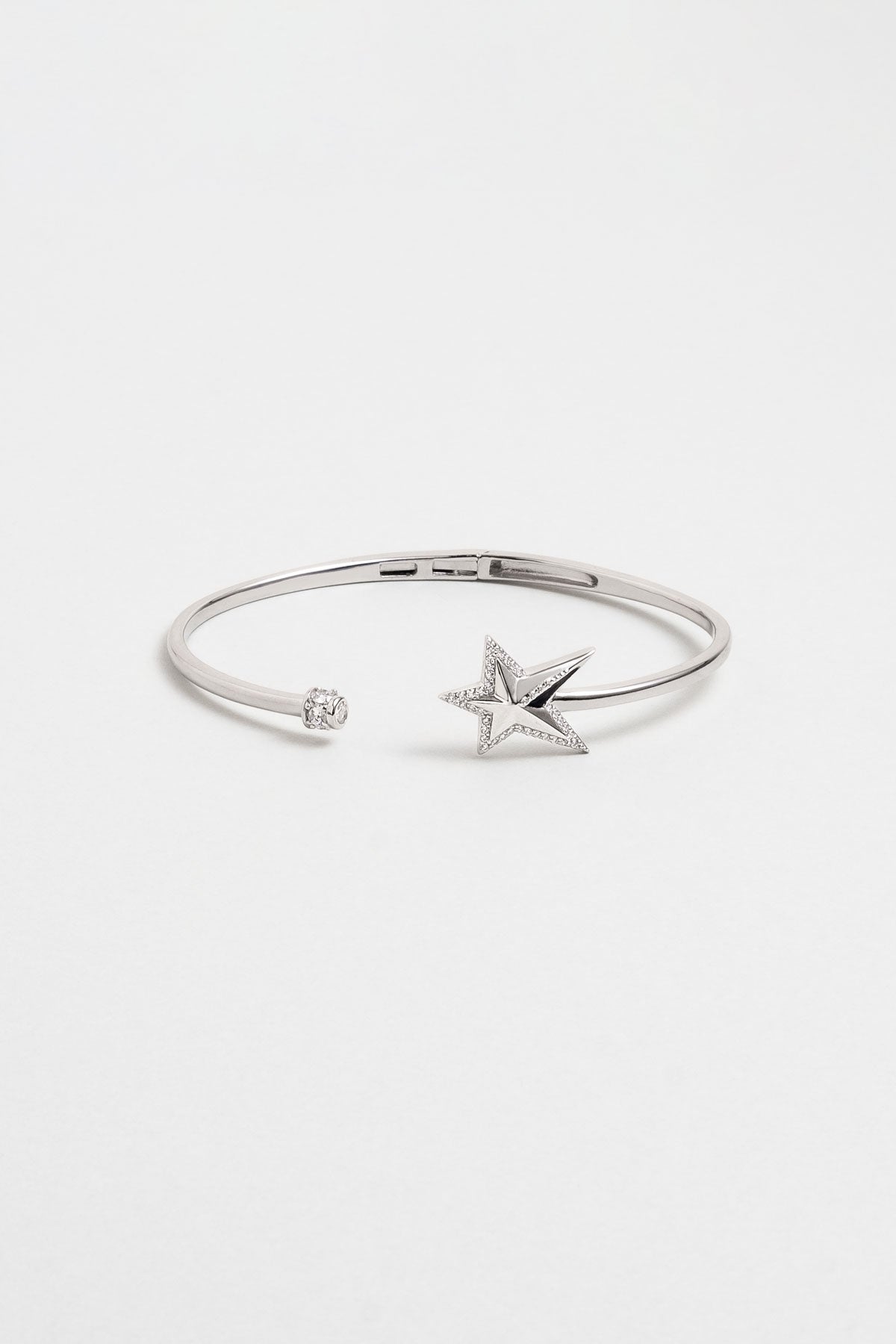 Dilek Yıldızı 18 Ayar Beyaz Altın Kaplama Gümüş Kelepçe Bileklik 07304560199