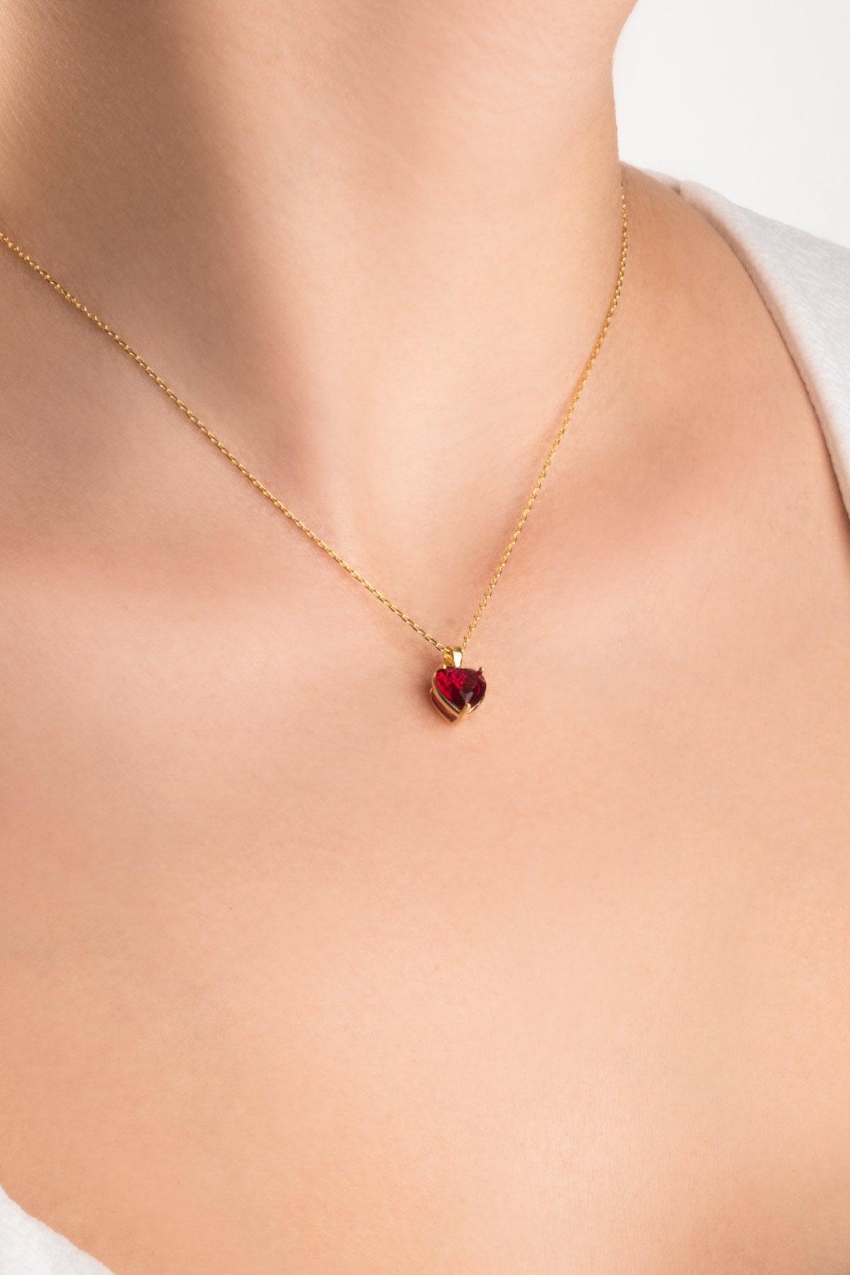 Gizemli Kalp 18 Ayar Sarı Altın Kaplama 45 Cm Gümüş Kolye 07309063944