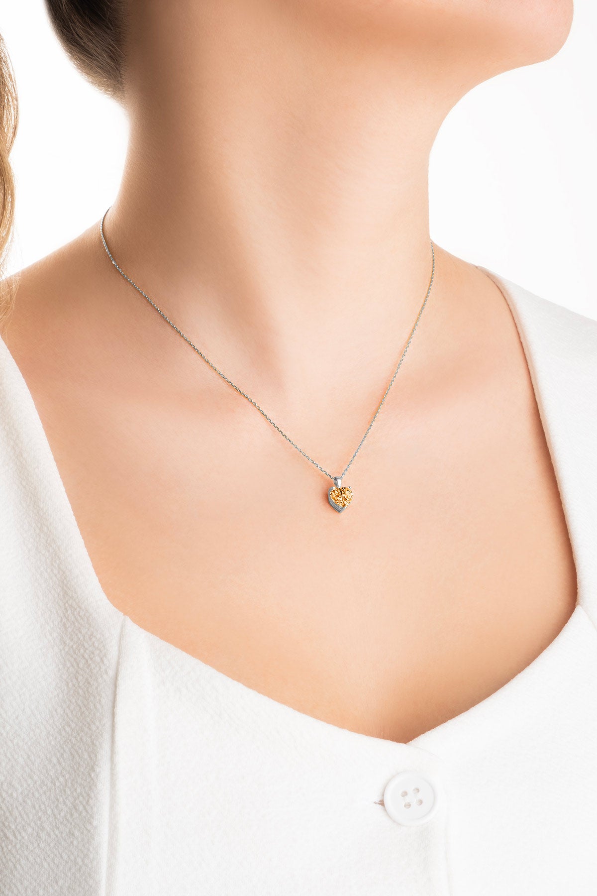 Gizemli Kalp 18 Ayar Beyaz Altın Kaplama 45 Cm Gümüş Kolye 07309069899