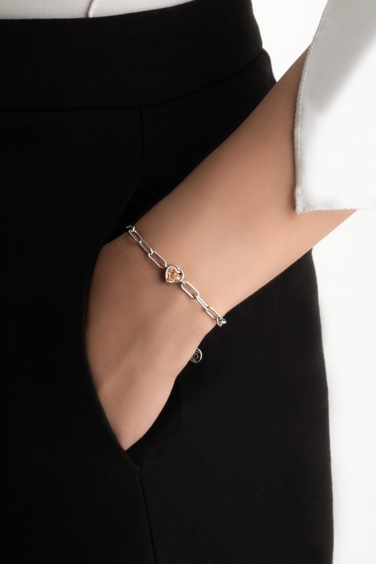 Gizemli Kalp 18 Ayar Beyaz Altın Kaplama 20 Cm Gümüş Bileklik 07309079899