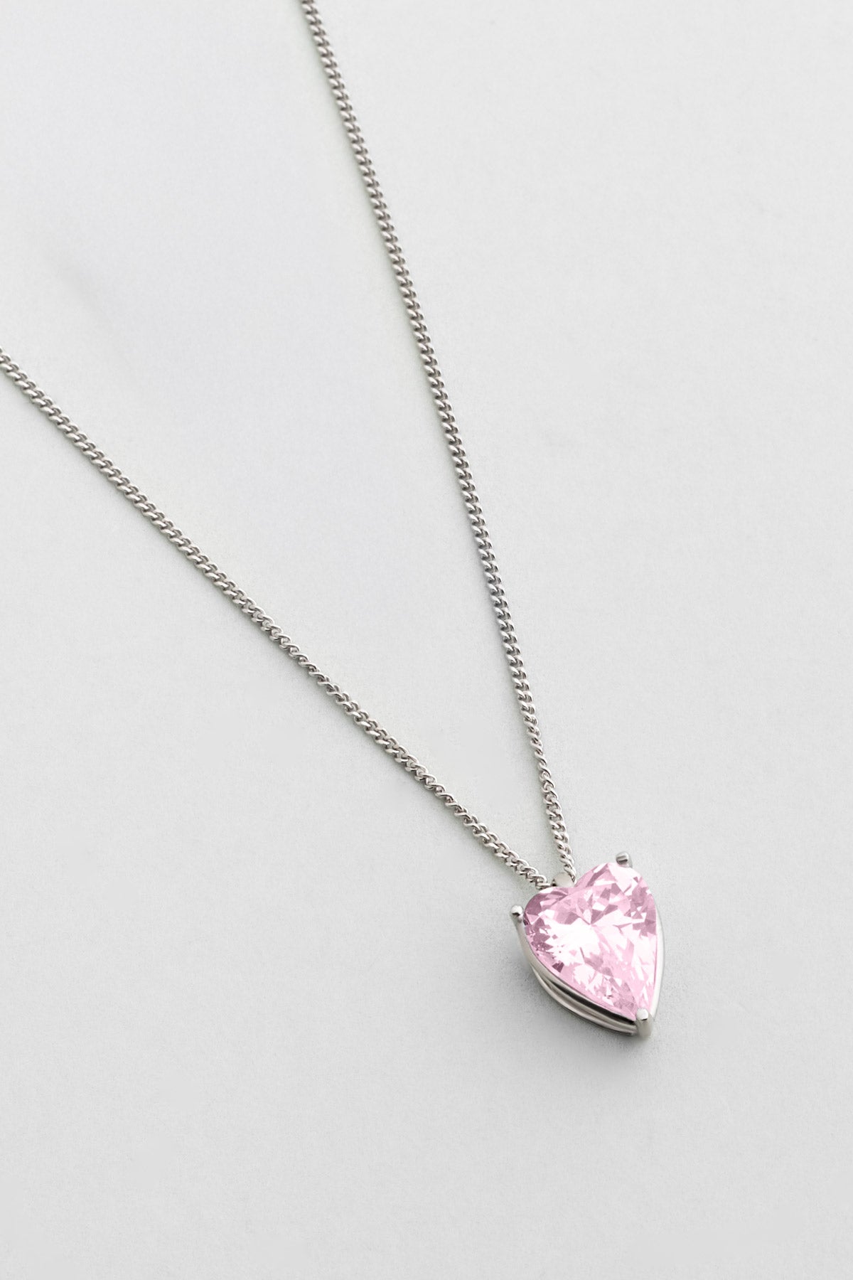 Gizemli Kalp 18 Ayar Beyaz Altın Kaplama 45 Cm Gümüş Kolye 07309080399