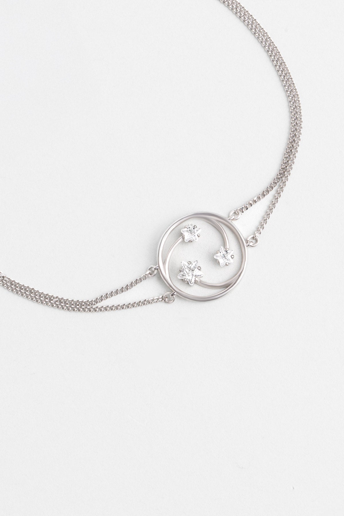 Yıldızlar Geçidi 18 Ayar Beyaz Altın Kaplama 19 Cm Gümüş Bileklik 07312070199