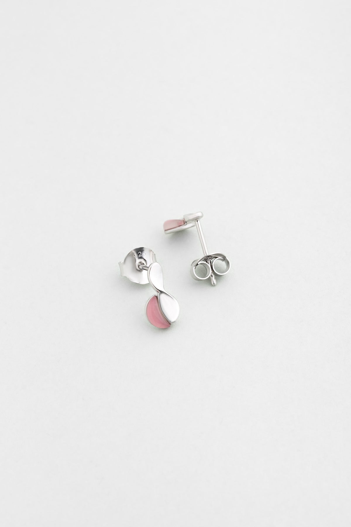 Kalsedon Rüyası 18 Ayar Beyaz Altın Kaplama Gümüş Küpe 07314130399