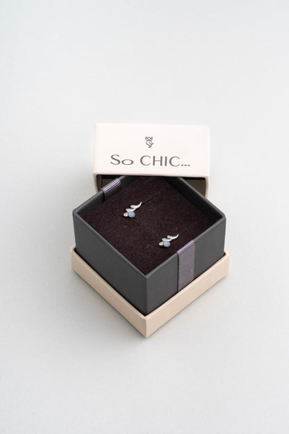 Kalsedon Serüveni 18 Ayar Beyaz Altın Kaplama Gümüş Küpe 07314430599