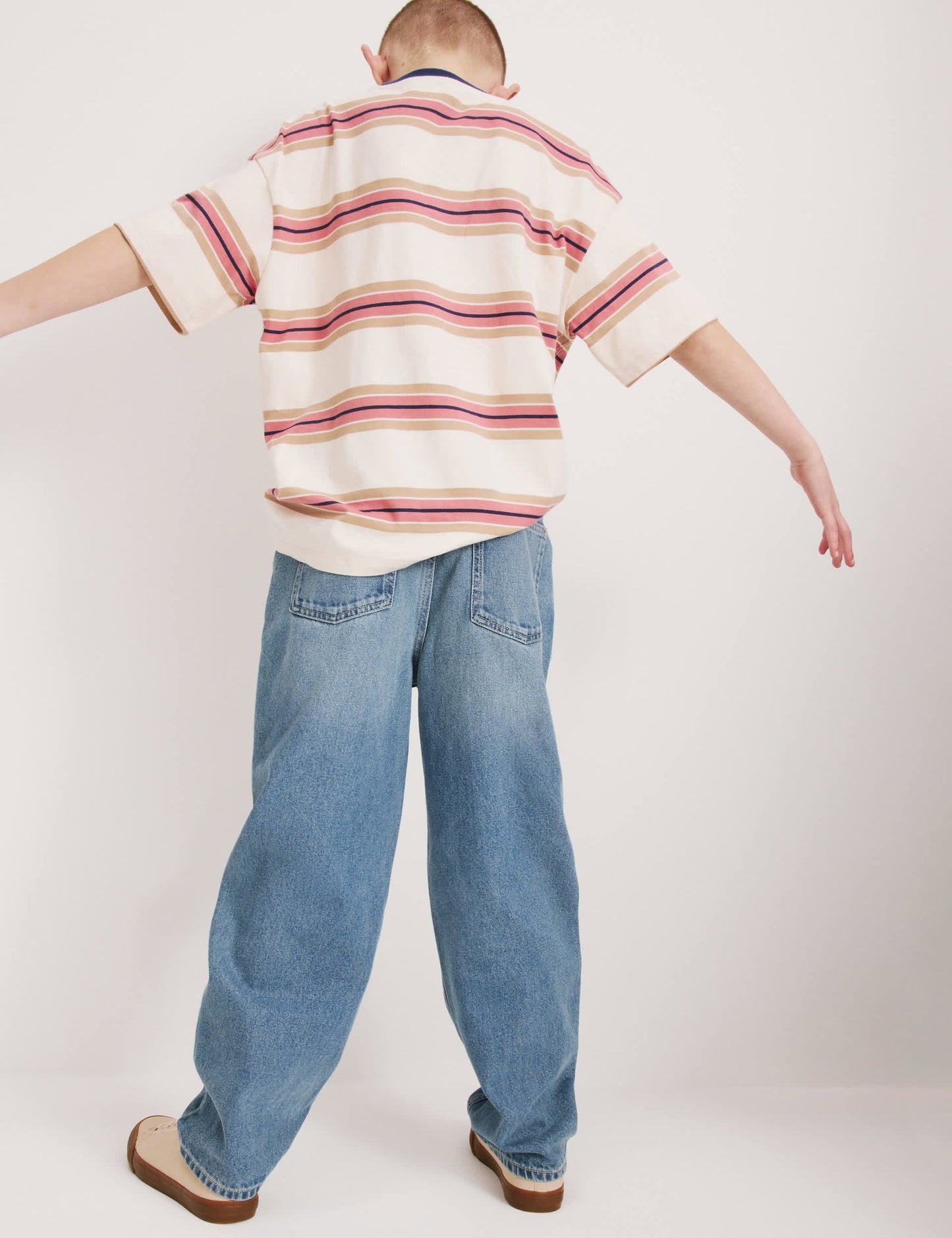 Barrel Leg Jeans