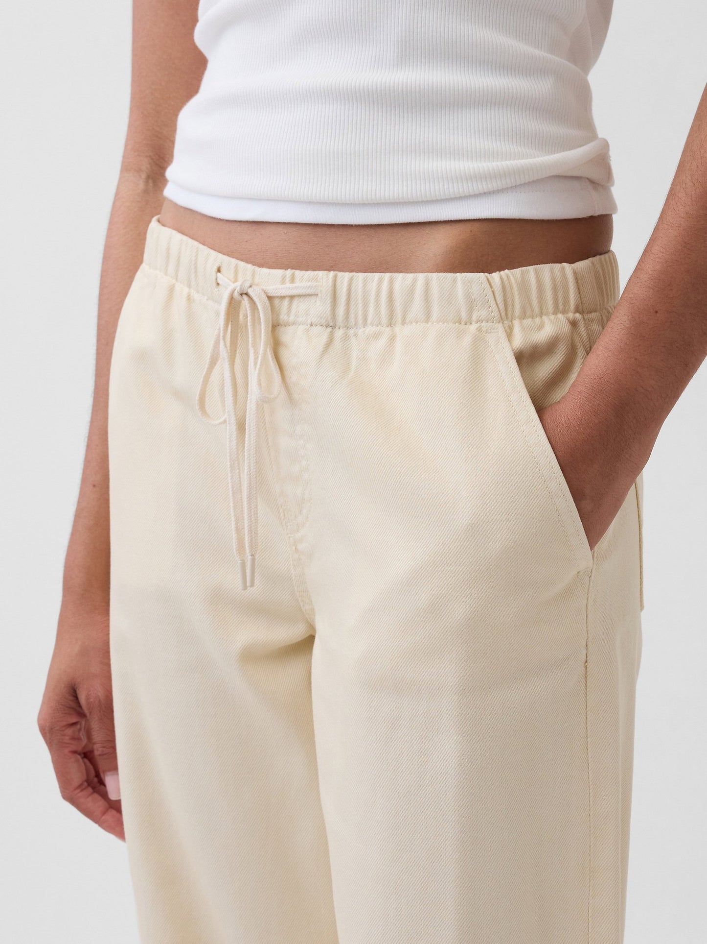Krem Low Rise Ultrasoft '90s Loose Easy Crop Jean Pantolon