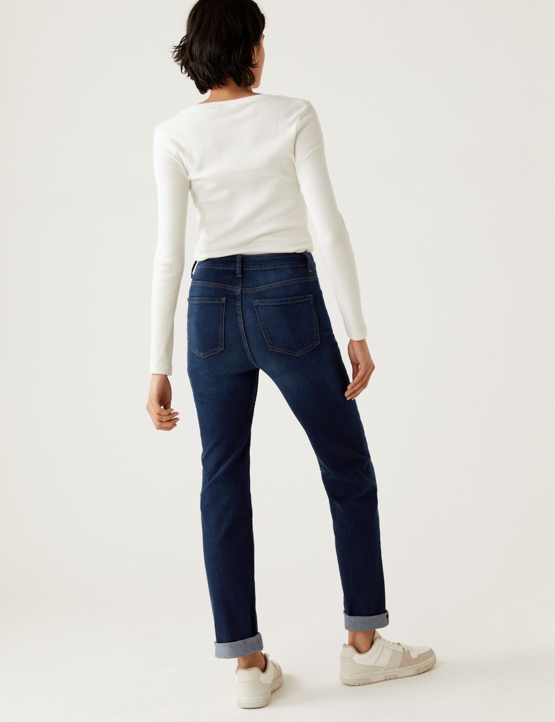 Sienna Straight Leg Jean Pantolon