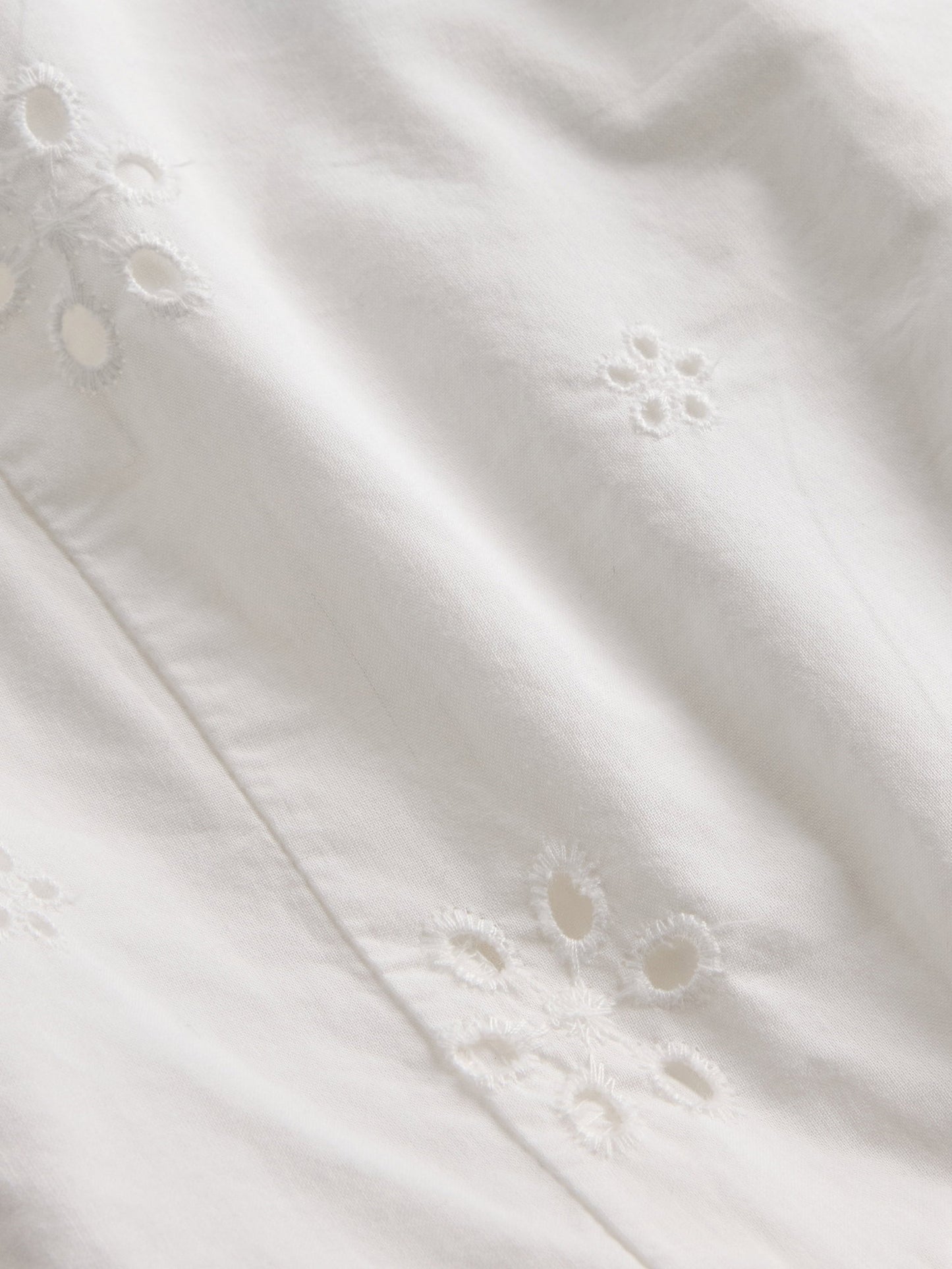 Beyaz Eyelet Elbise
