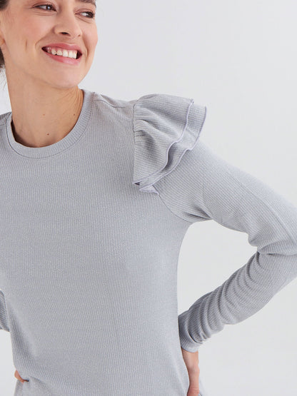 Gri Parlak Simli Fırfır Detaylı T-shirt