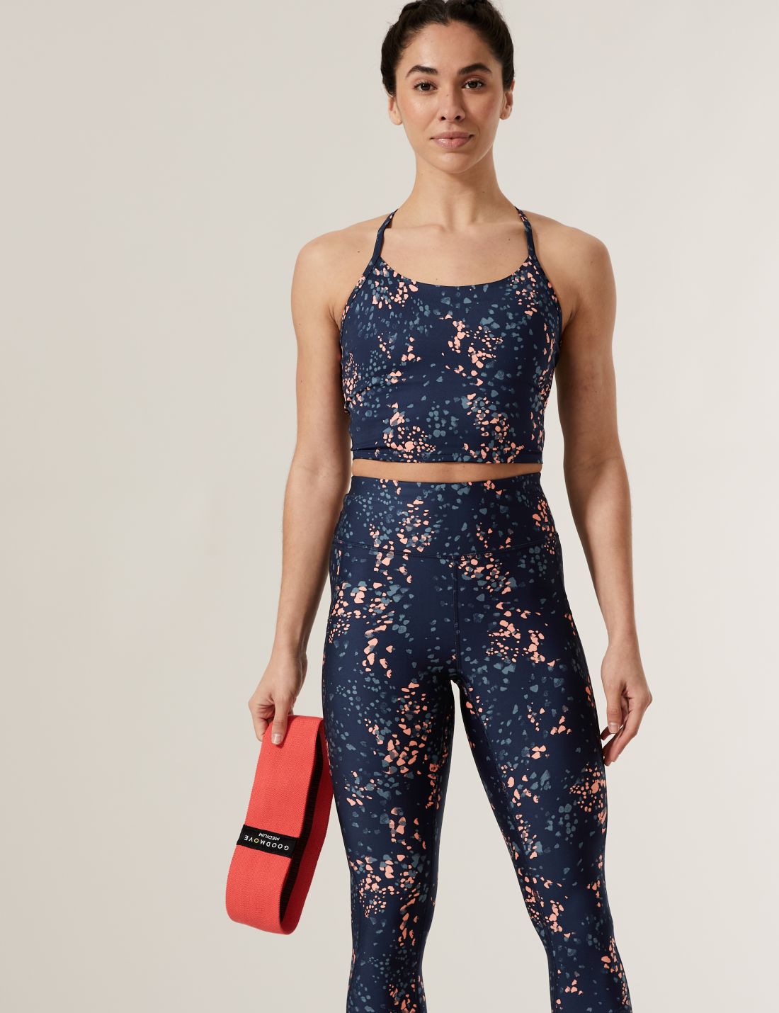 Regular Fit Askılı Crop Top
